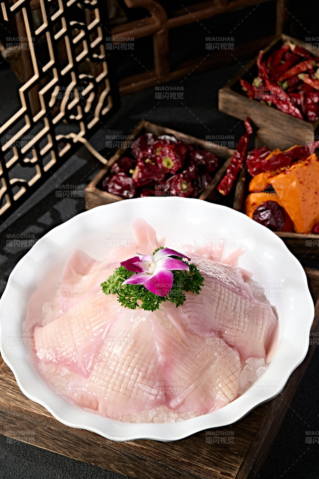 川渝火锅涮品食材鲜鱿鱼身鱿鱼板图片