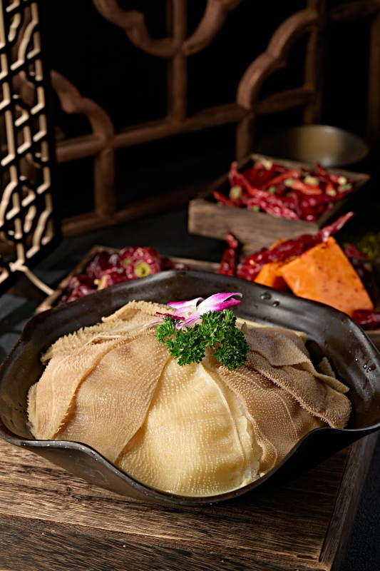 重庆火锅食材鲜嫩大片毛肚图片