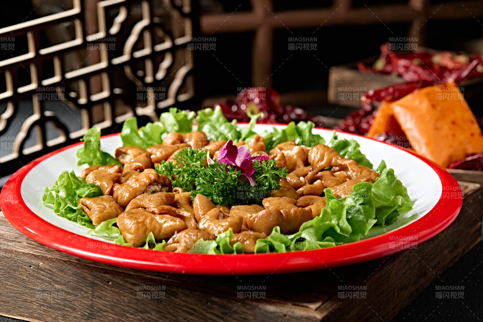 川渝火锅涮品食材卤汁猪大肠肥肠图片