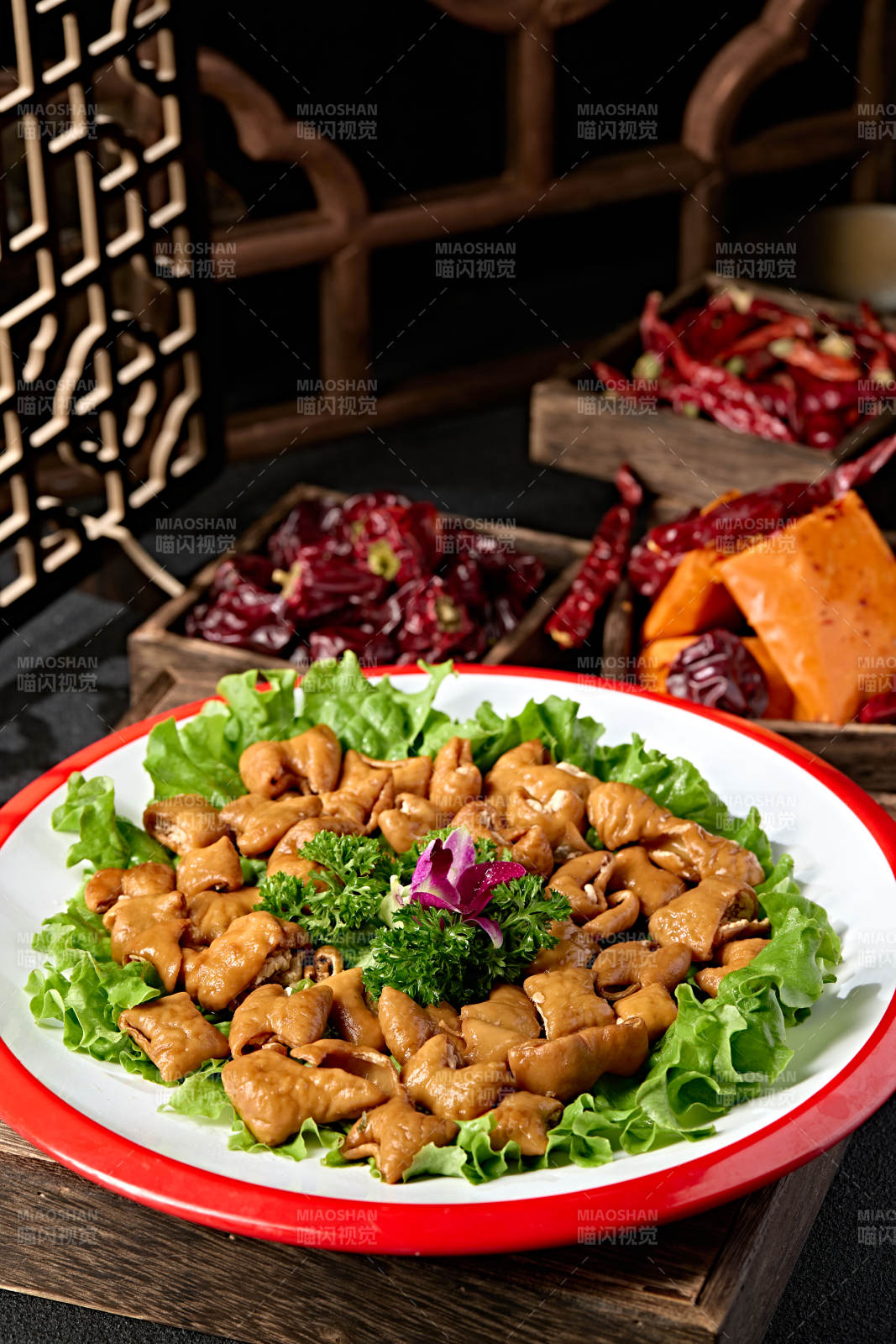 川渝火锅涮品食材卤汁猪大肠肥肠图片