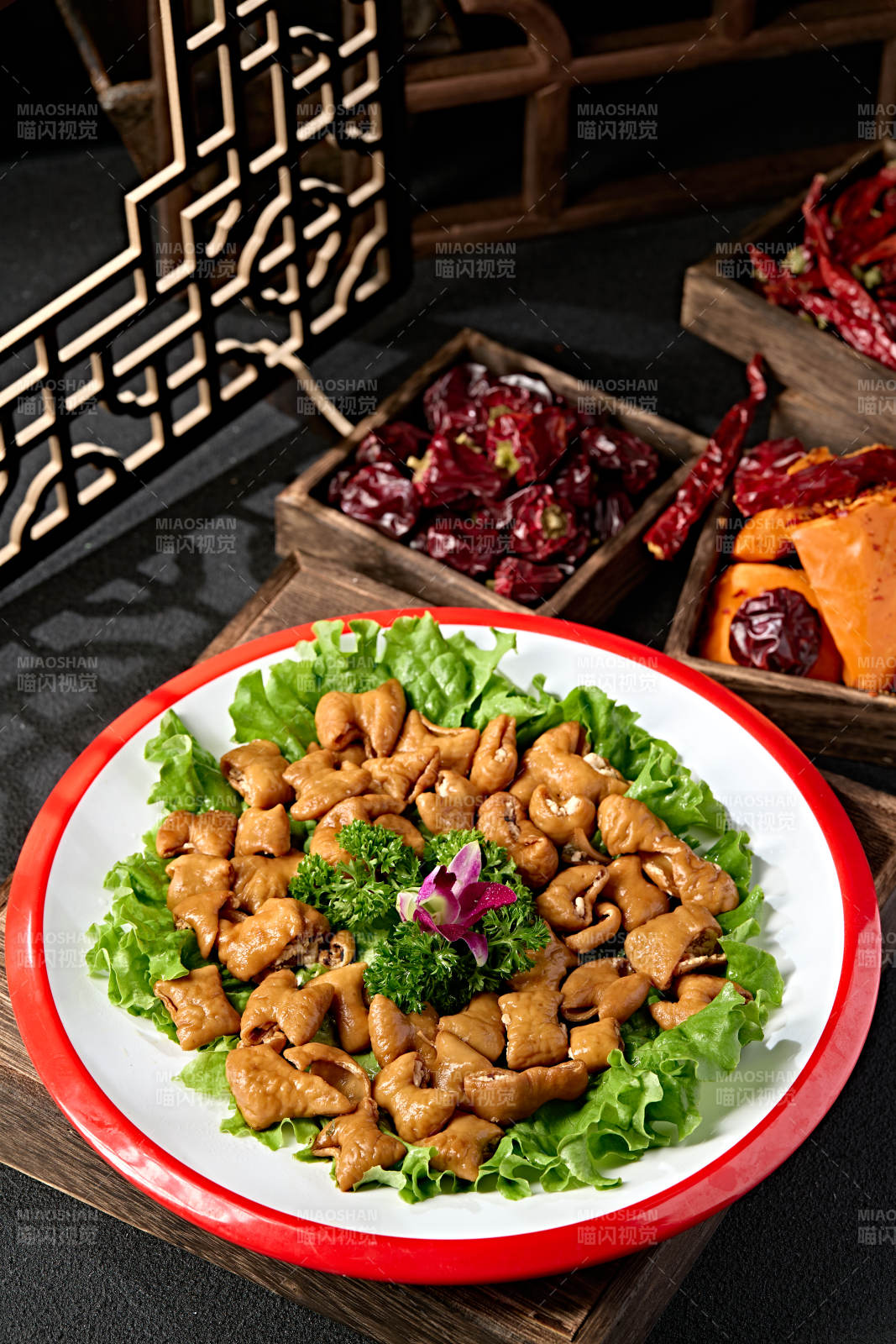 川渝火锅涮品食材卤汁猪大肠肥肠图片