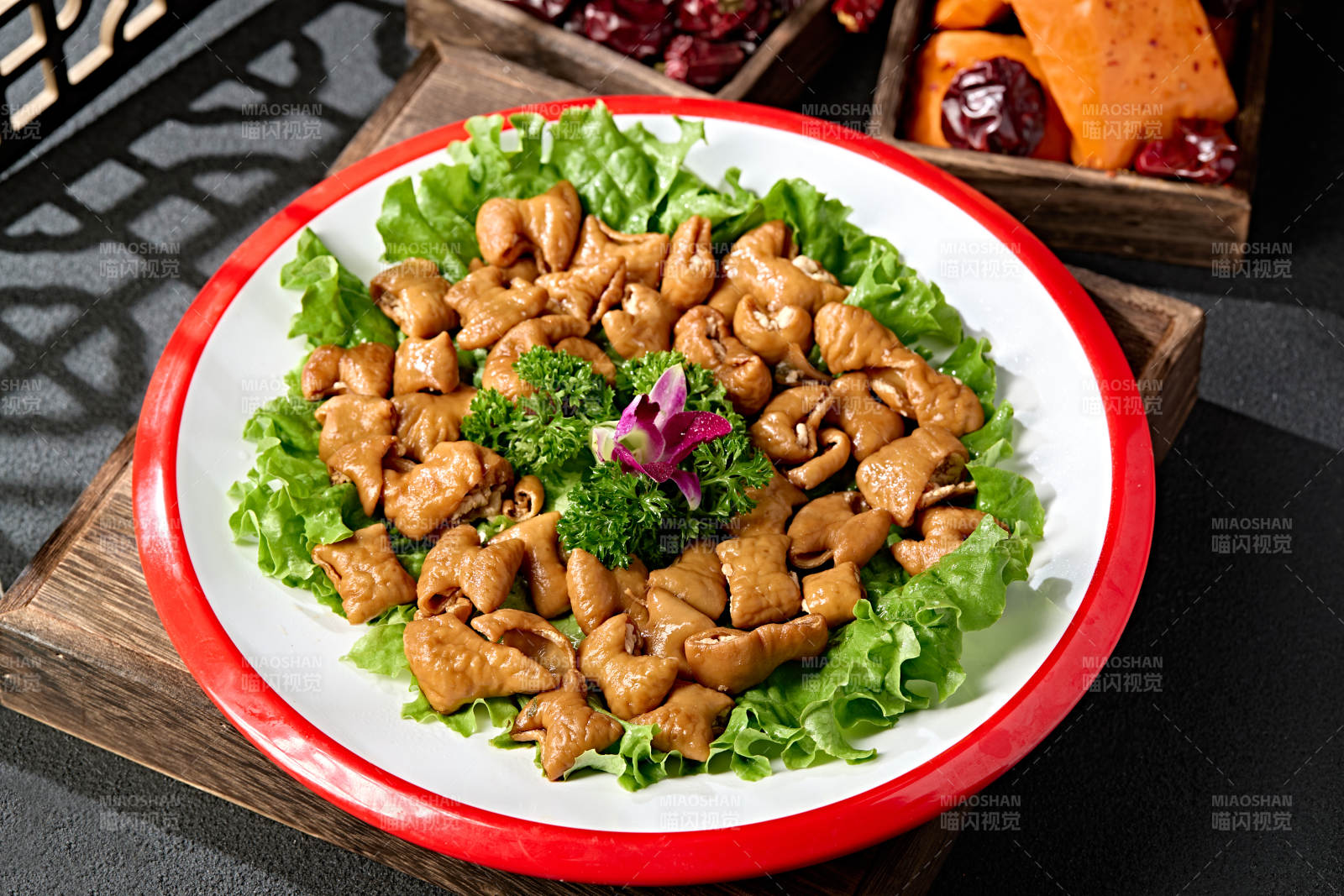 川渝火锅涮品食材卤汁猪大肠肥肠图片