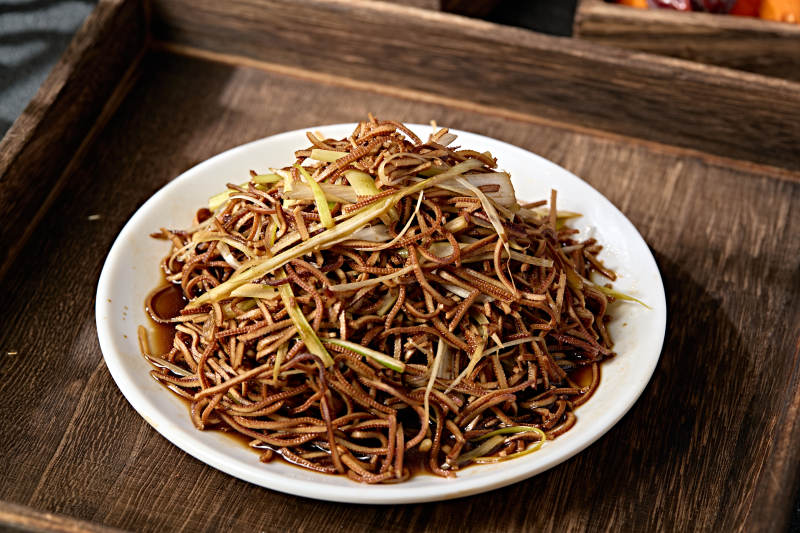 香葱老醋凉拌黑豆腐丝图片