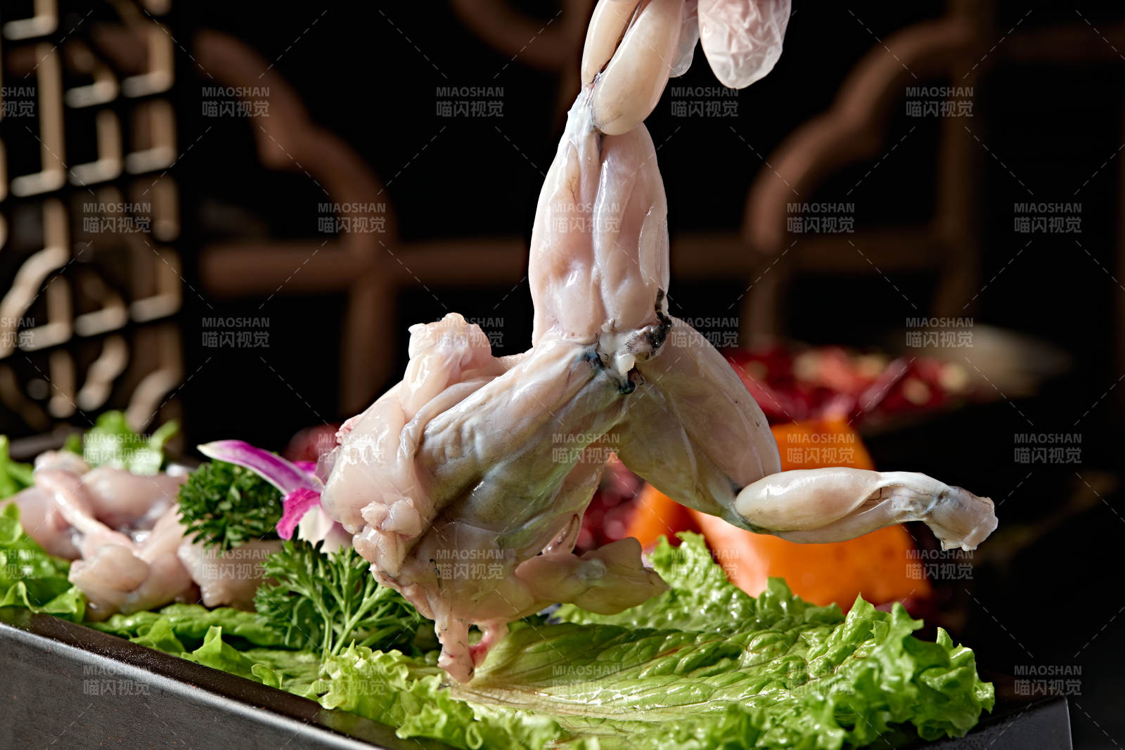 川渝火锅涮品生鲜牛蛙图片