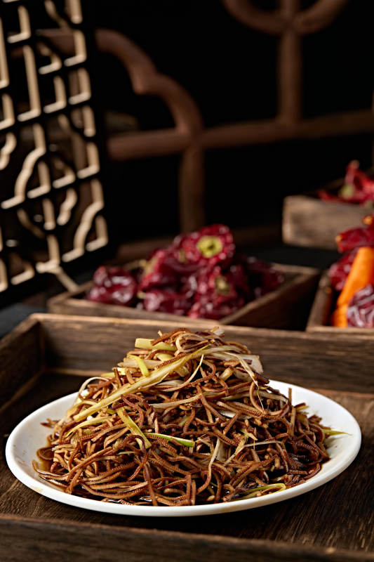 香葱老醋凉拌黑豆腐丝图片