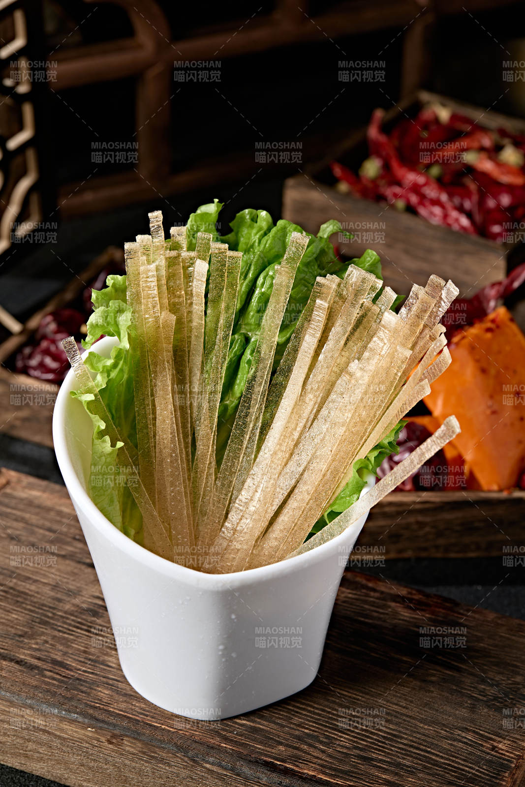 重庆火锅食材苕皮粉条图片