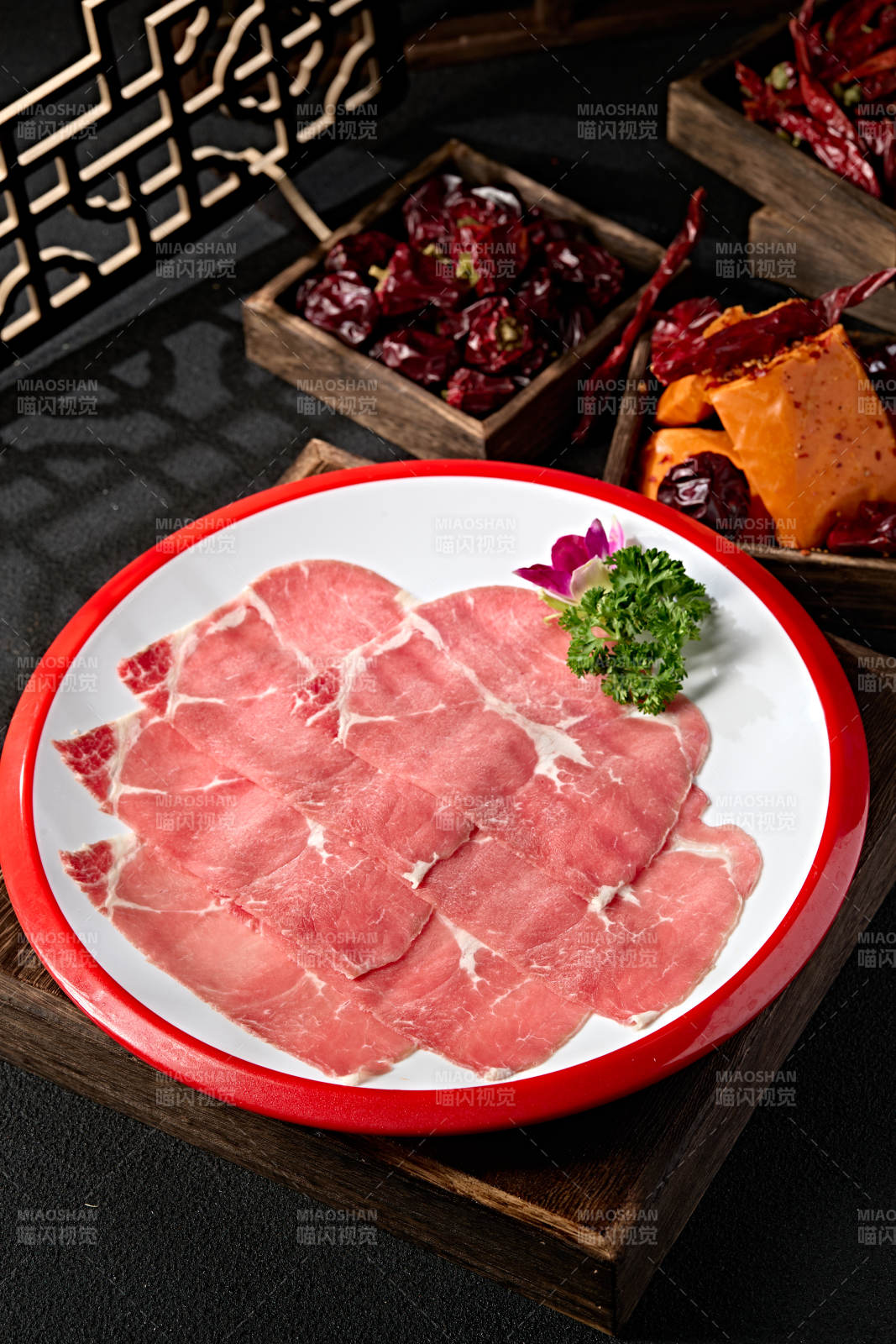 精品牛上脑肉切片图片