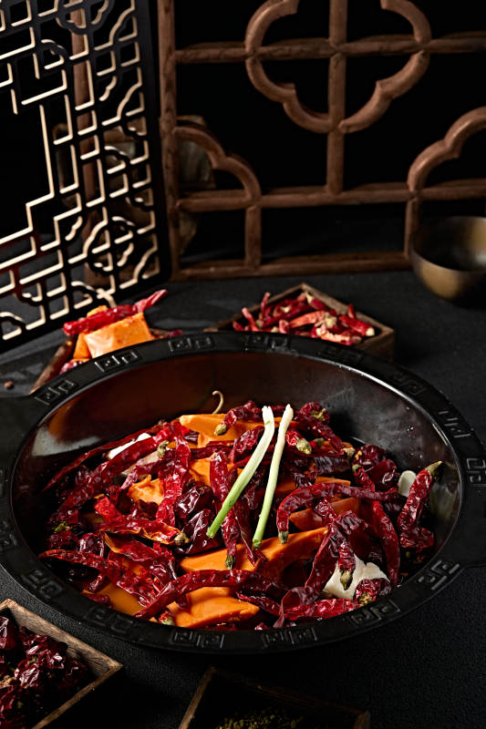 重庆传统牛油麻辣火锅汤底图片