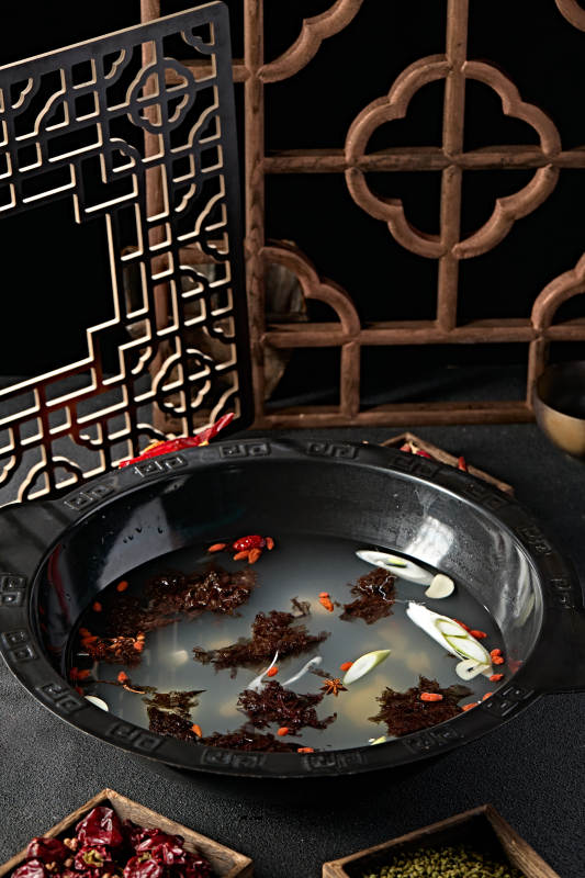 重庆火锅清汤锅底图片