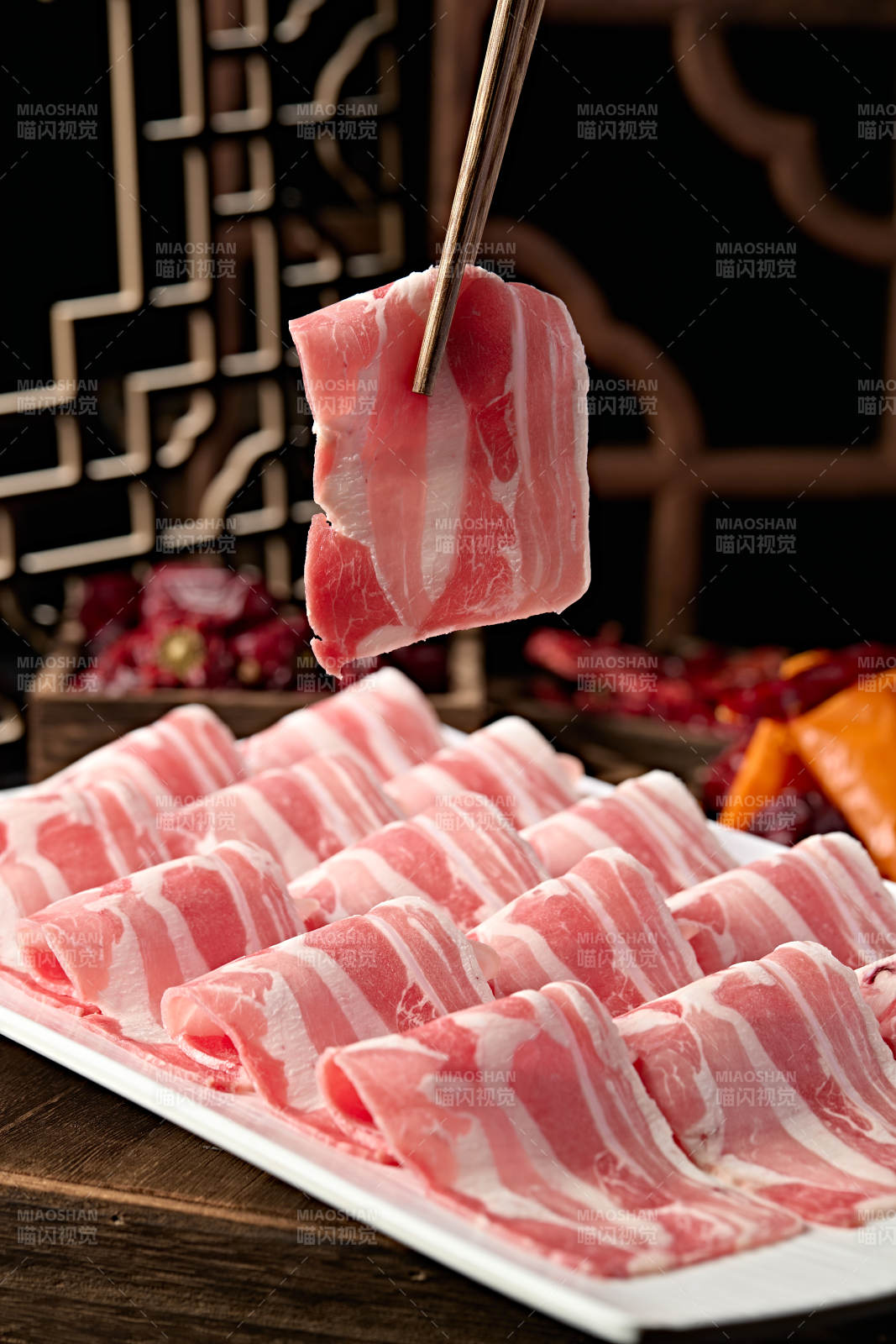 涮肉食材草原羊肉卷切片图片