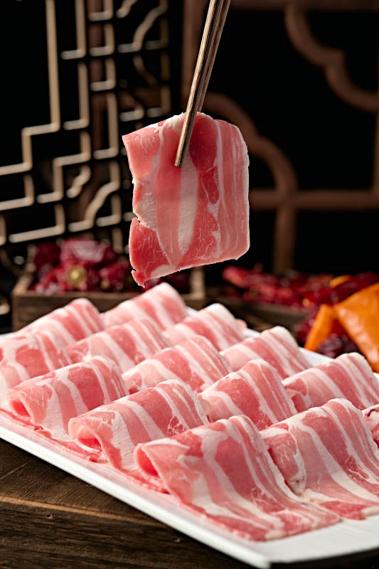 涮肉食材草原羊肉卷切片图片