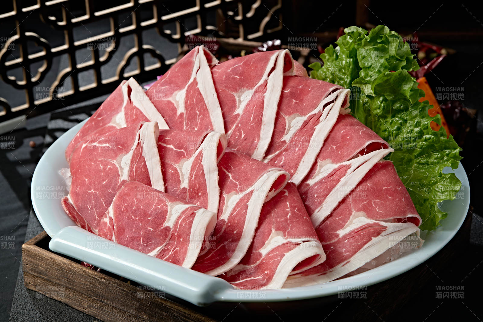 极品火锅食材上脑和牛切片图片