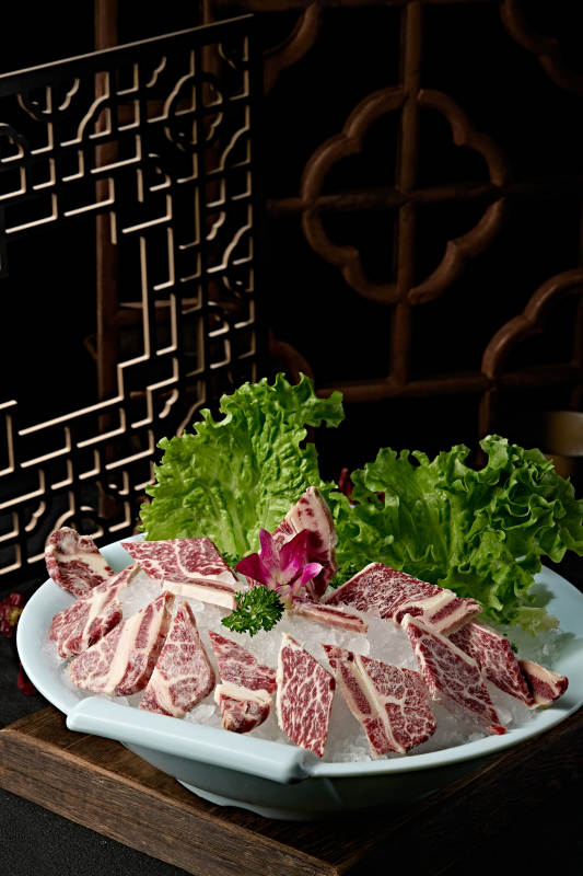 火锅涮肉食材雪花牛仔骨图片