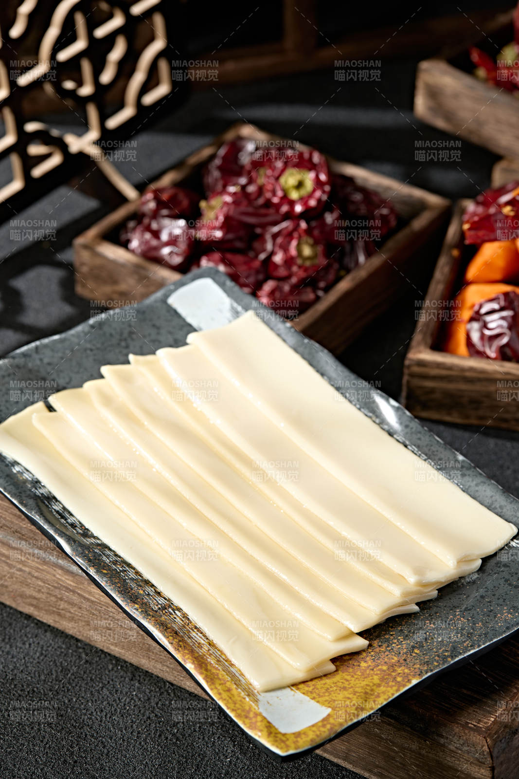 海底捞火锅食材手扯面条图片