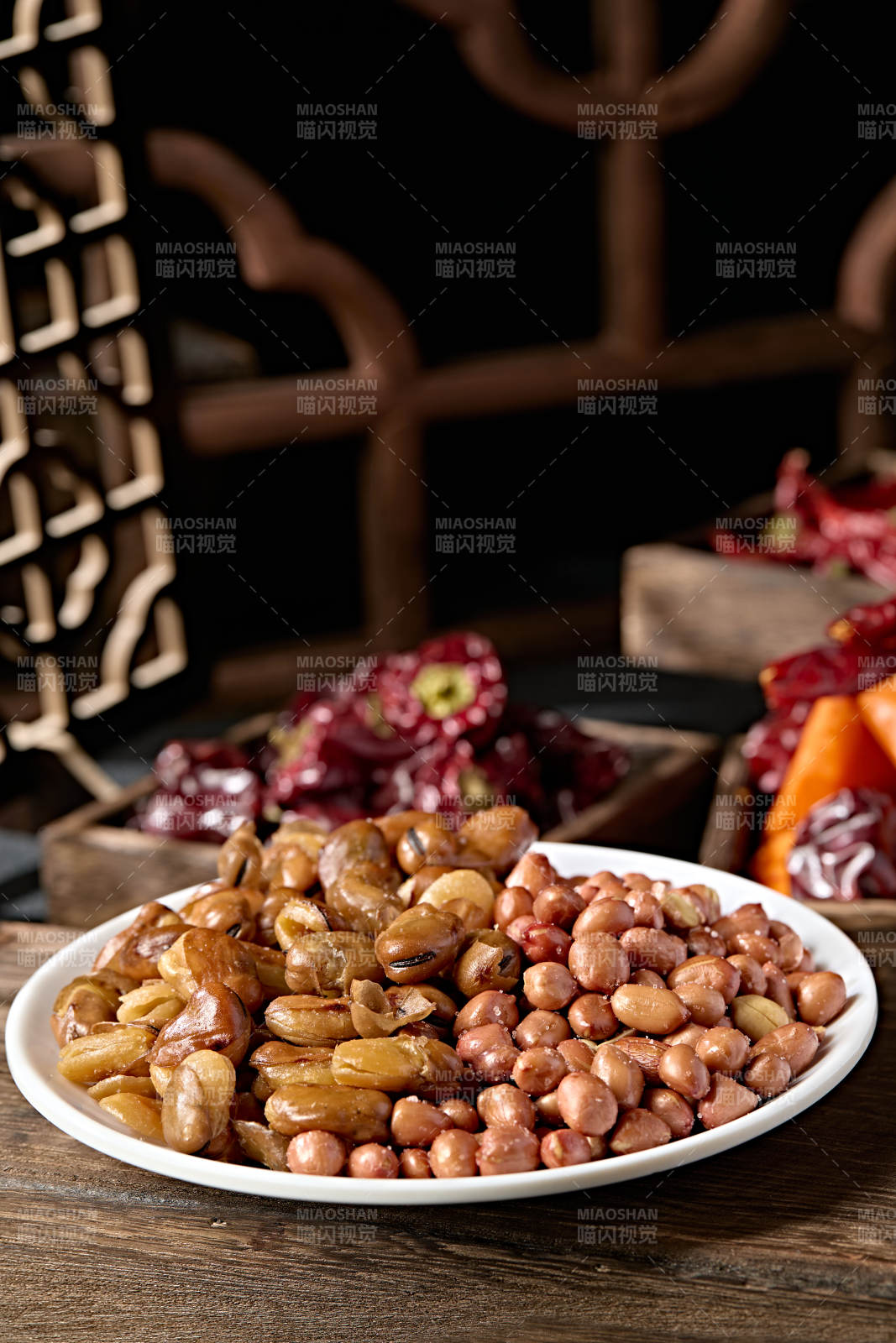 油炸花生米拼炸兰花豆图片