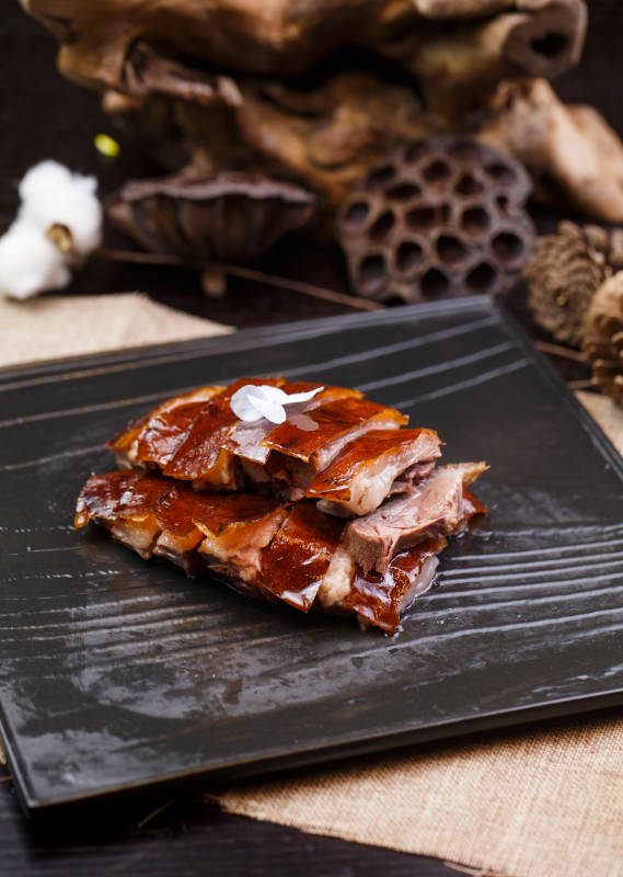 广式蜜汁叉烧鹅图片