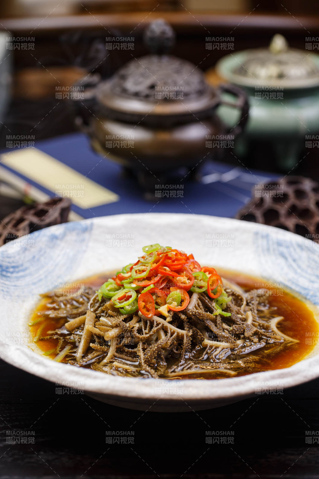椒麻红油酸汤肚丝图片
