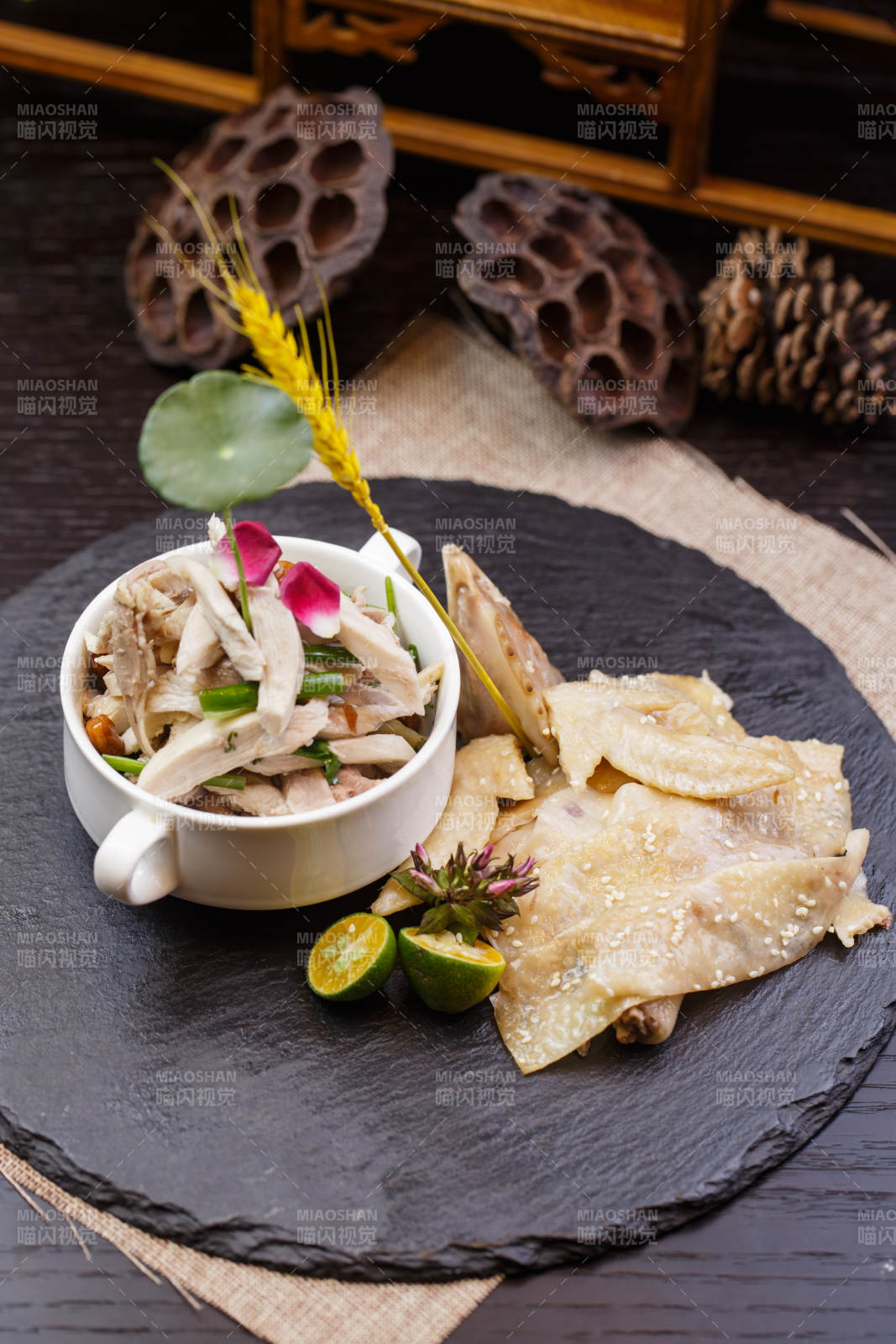 港式秘制白斩鸡图片