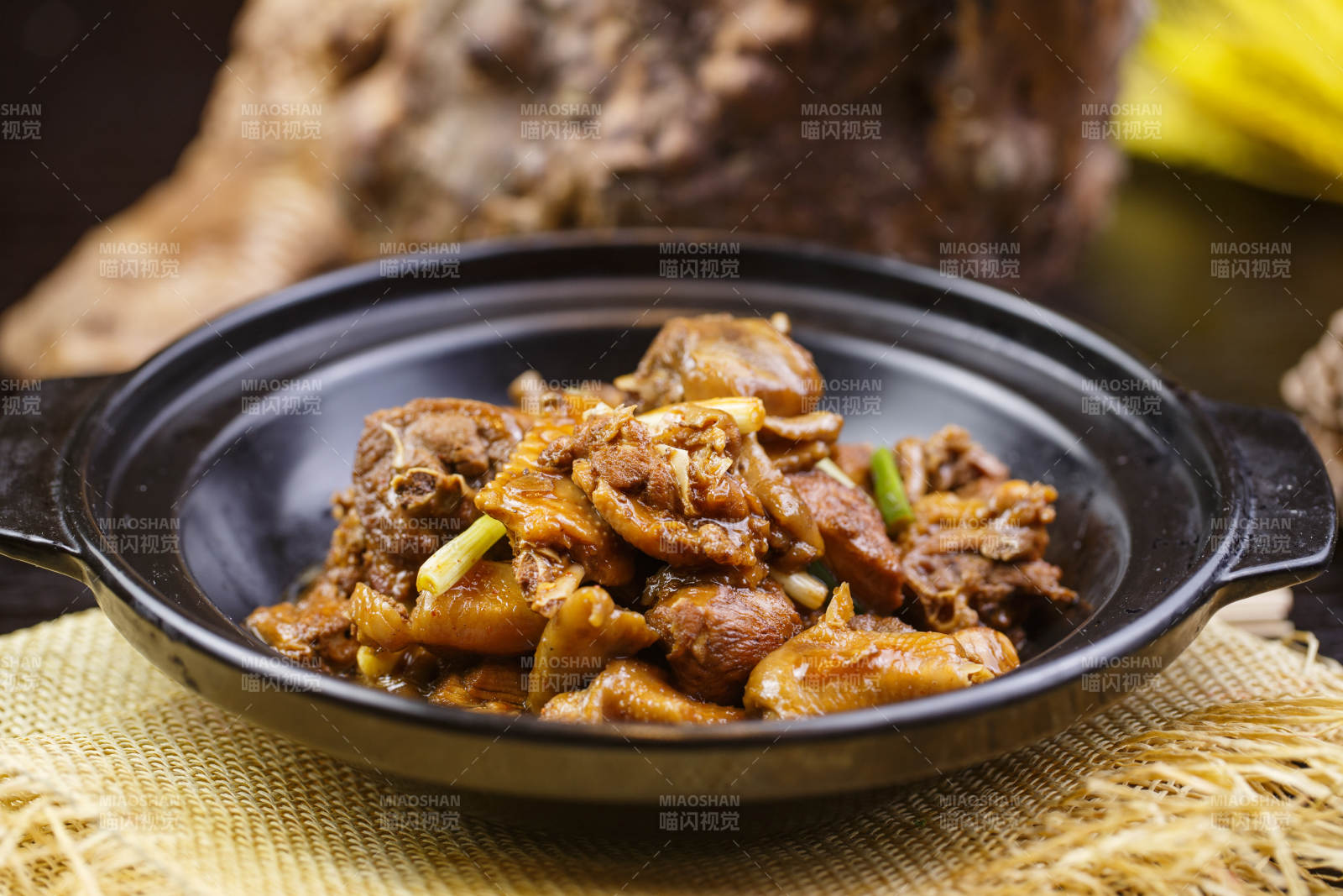 潮汕砂锅一品鸡图片