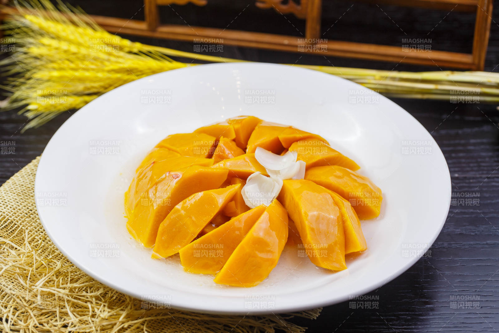 蜂蜜浇汁百合小南瓜图片