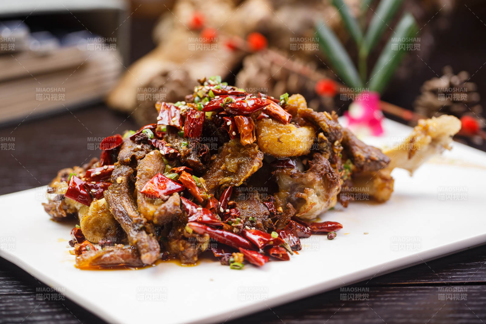 辣炒川味牛腱子肉图片