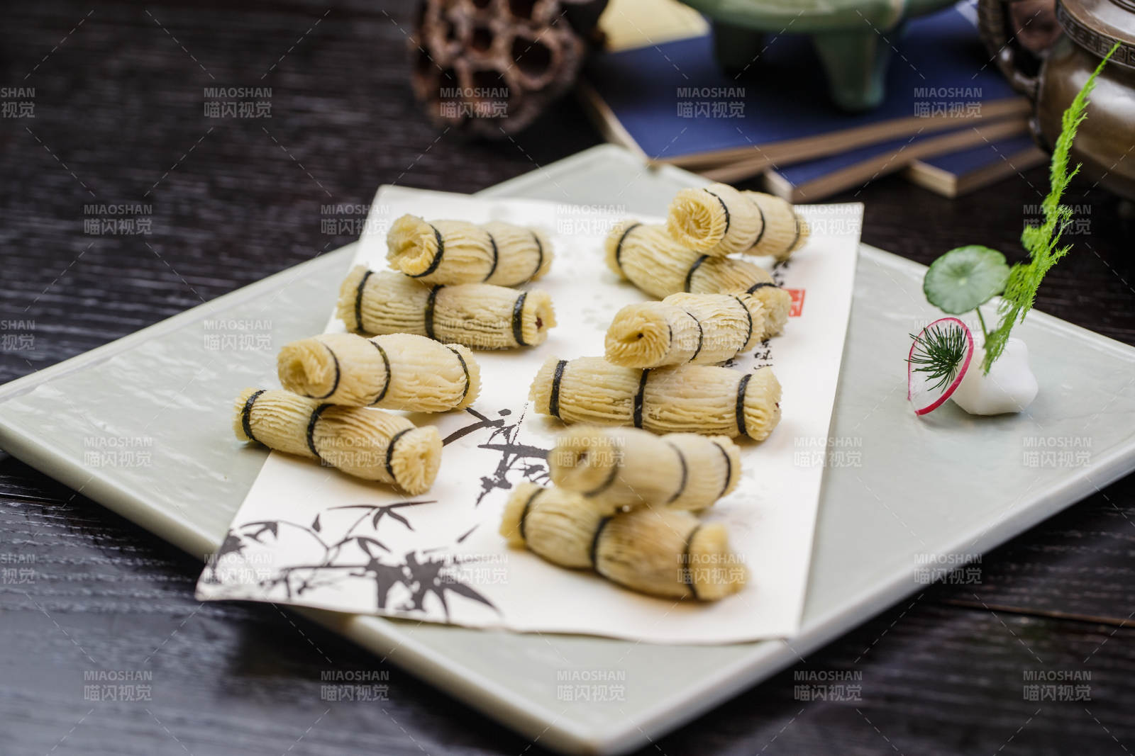 迷你榴莲酥图片