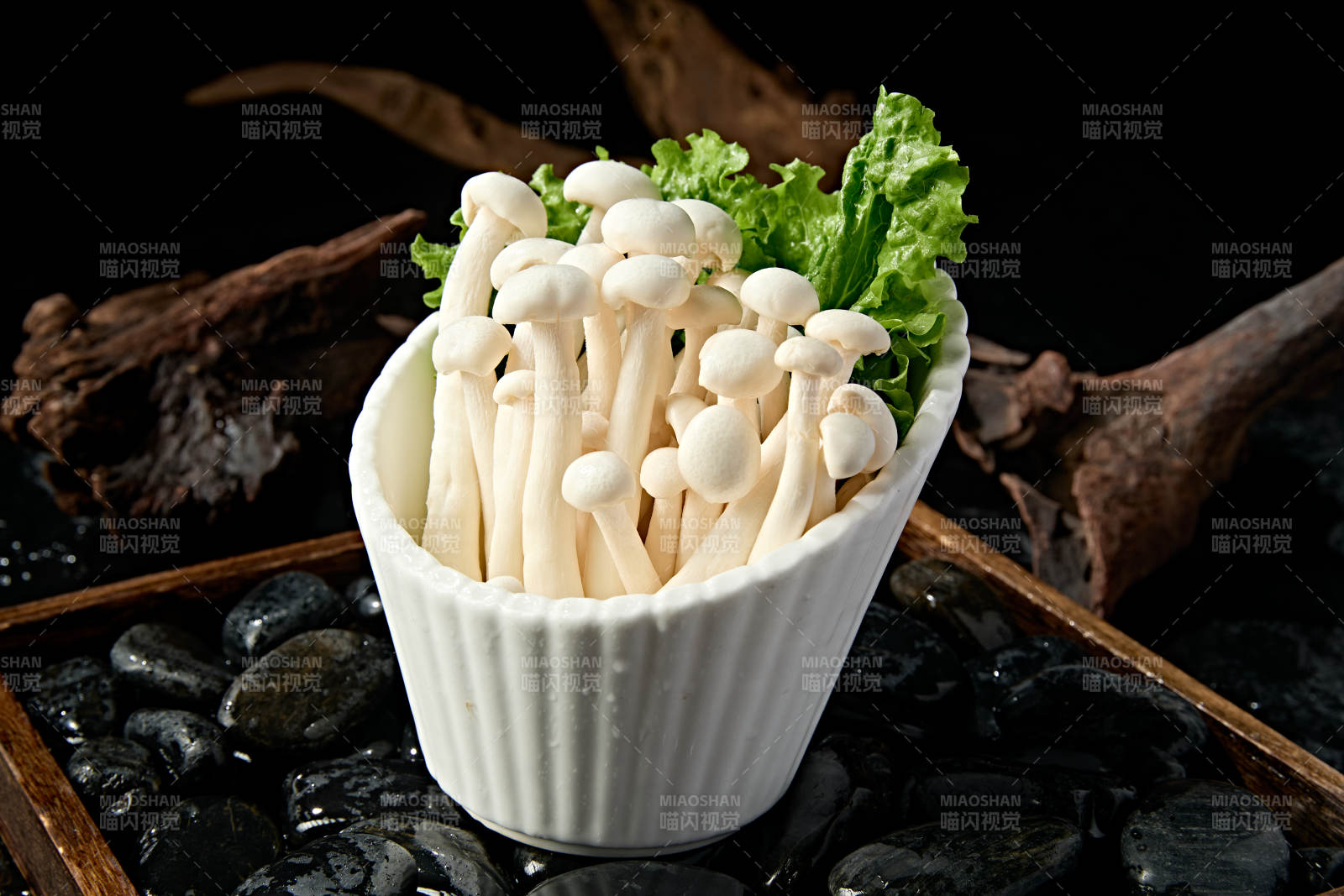 新鲜火锅配菜海鲜菇图片