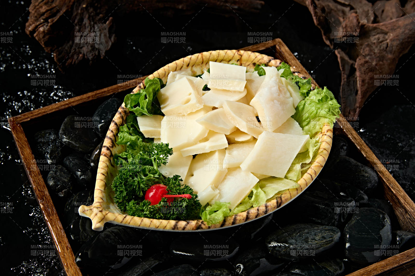 重庆火锅食材牛黄喉牛心管图片