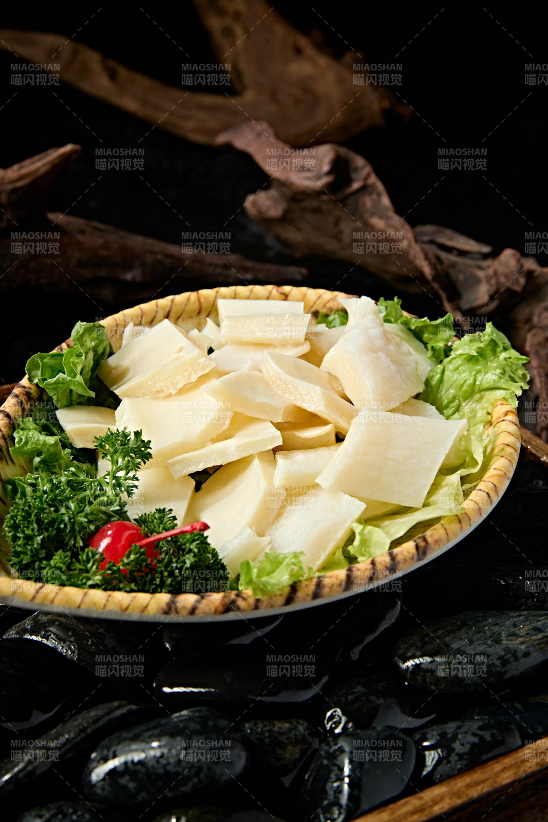 重庆火锅食材牛黄喉牛心管图片