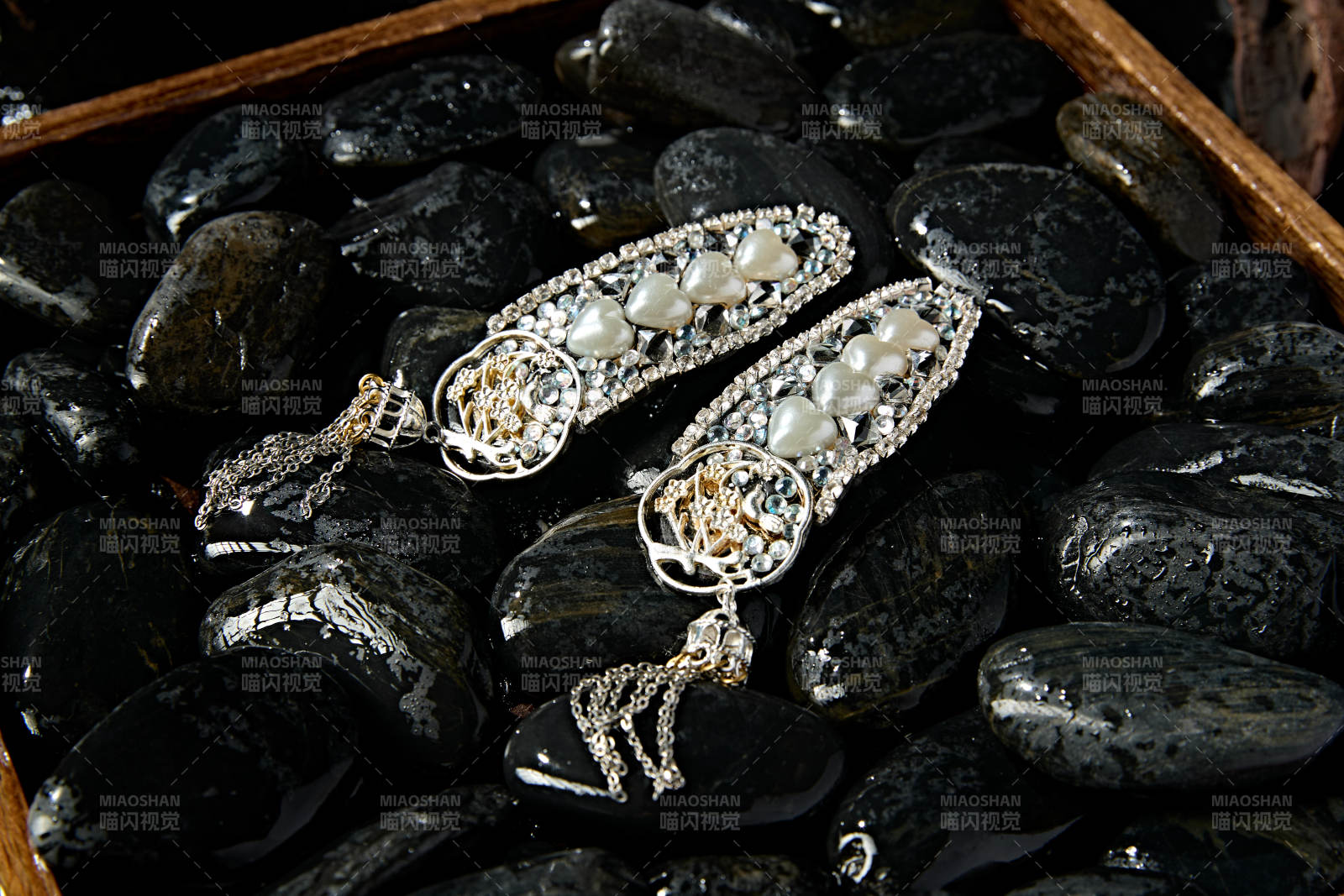 精美中式纯手工首饰发卡图片