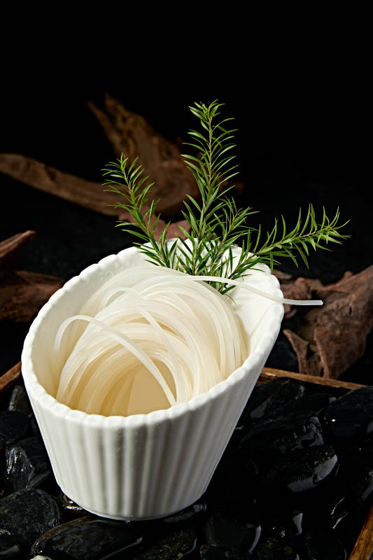 美味火锅食材干制红薯粉土豆粉图片