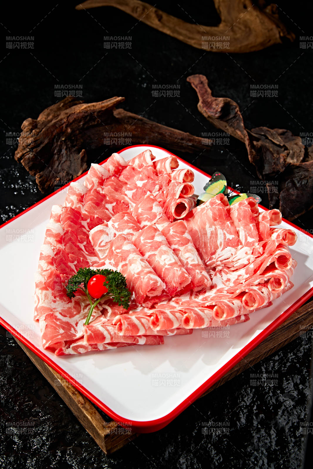 内蒙草原羔羊肉卷切片图片