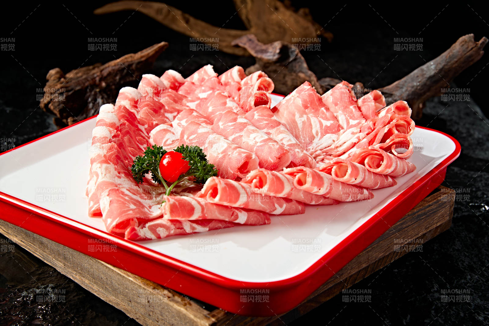 内蒙草原羔羊肉卷切片图片