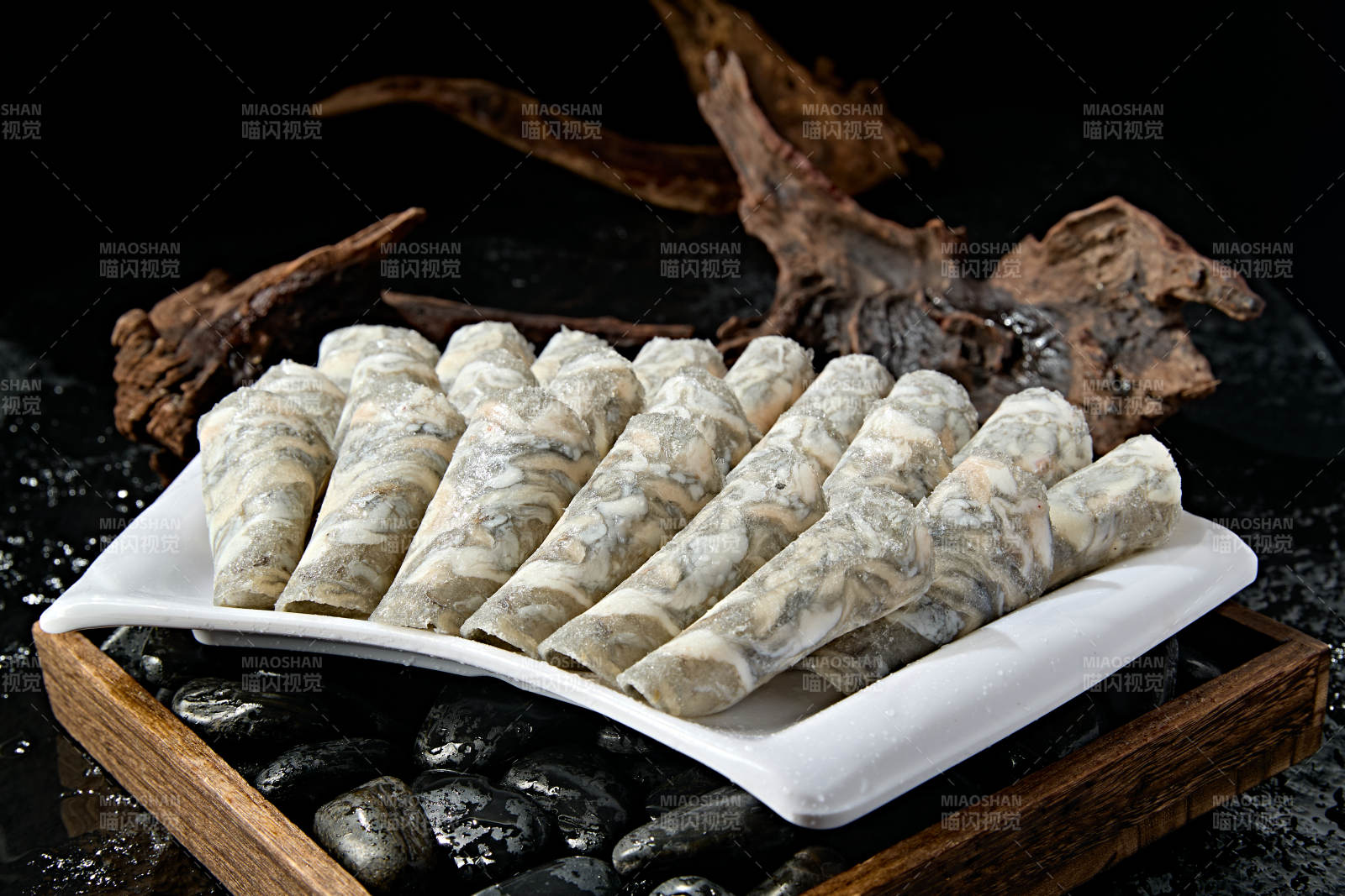 川渝火锅涮品乌鸡肉卷切片图片