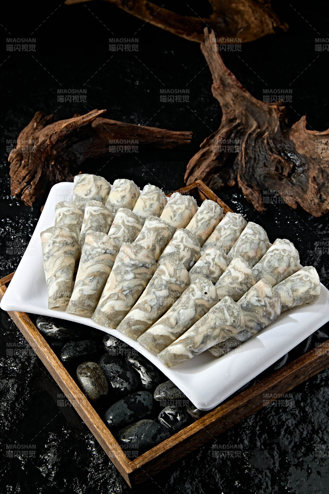 川渝火锅涮品乌鸡肉卷切片图片