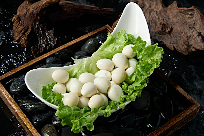 美味火锅食材鹌鹑蛋图片