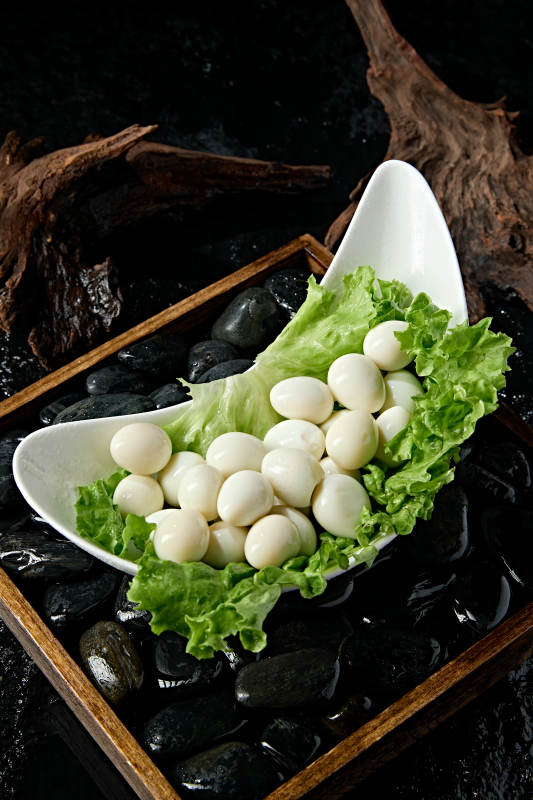 美味火锅食材鹌鹑蛋图片