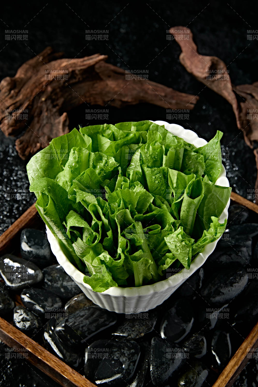 火锅食材新鲜的油麦菜图片