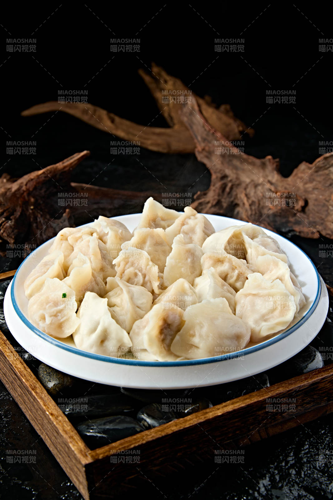 手工猪肉大葱馅饺子图片