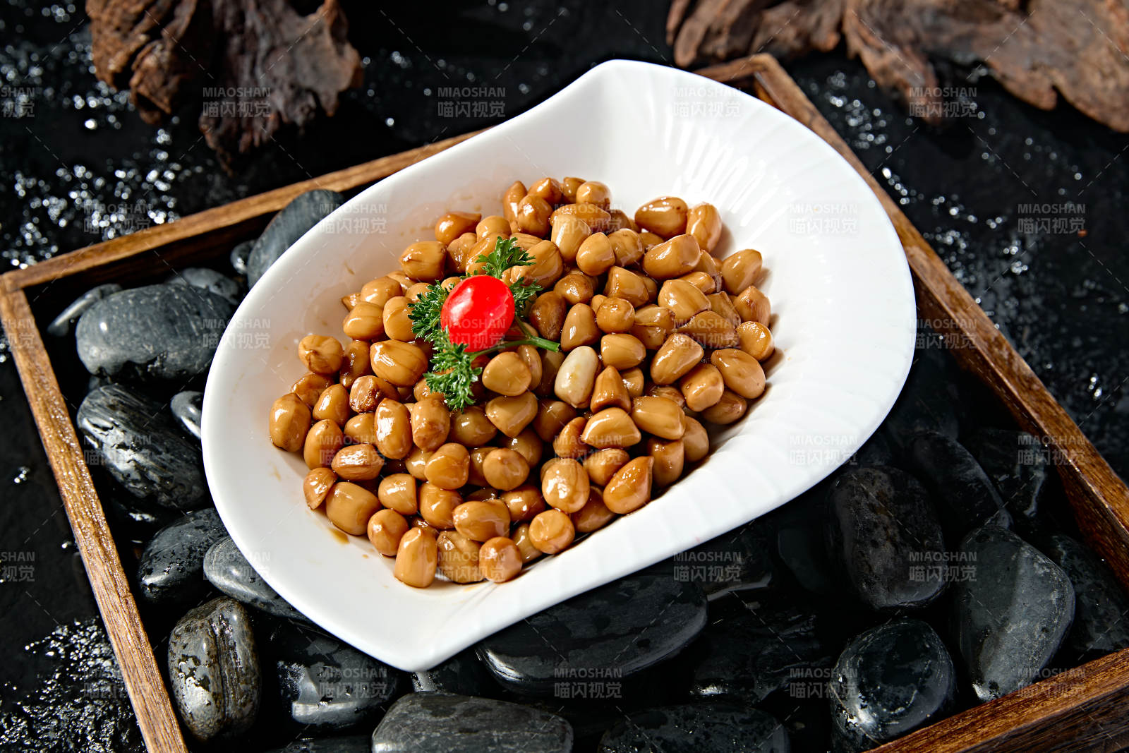 下酒小菜老醋花生米图片