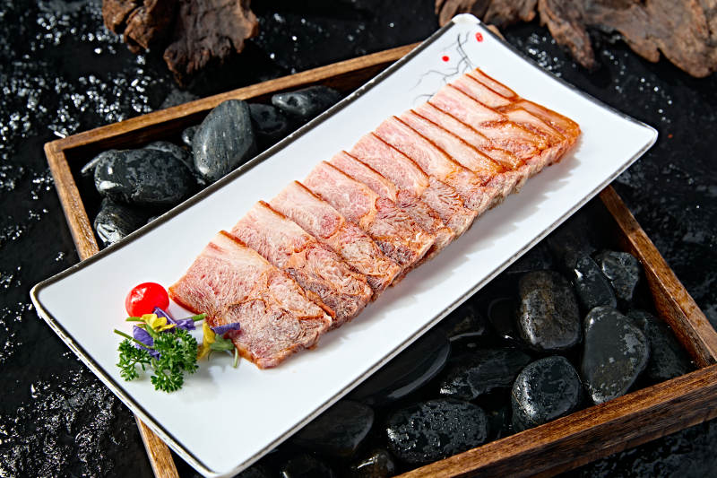 风味美食压猪耳丝皮冻切片图片