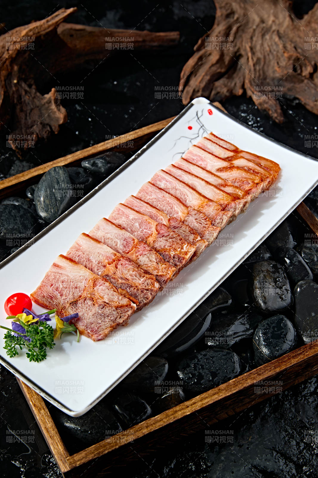 风味美食压猪耳丝皮冻切片图片