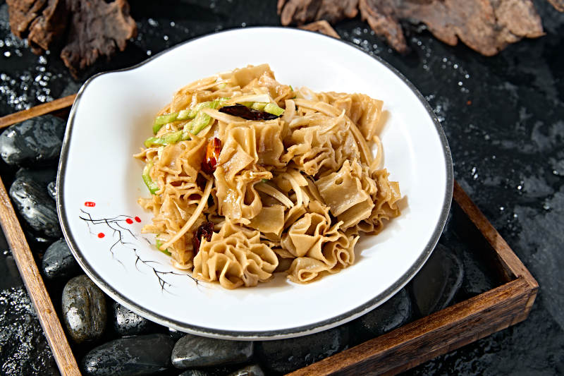 香醋凉拌莜面窝窝图片