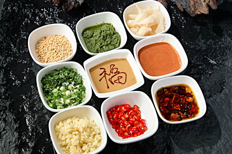 老北京涮肉蘸料小料熬料组合图片