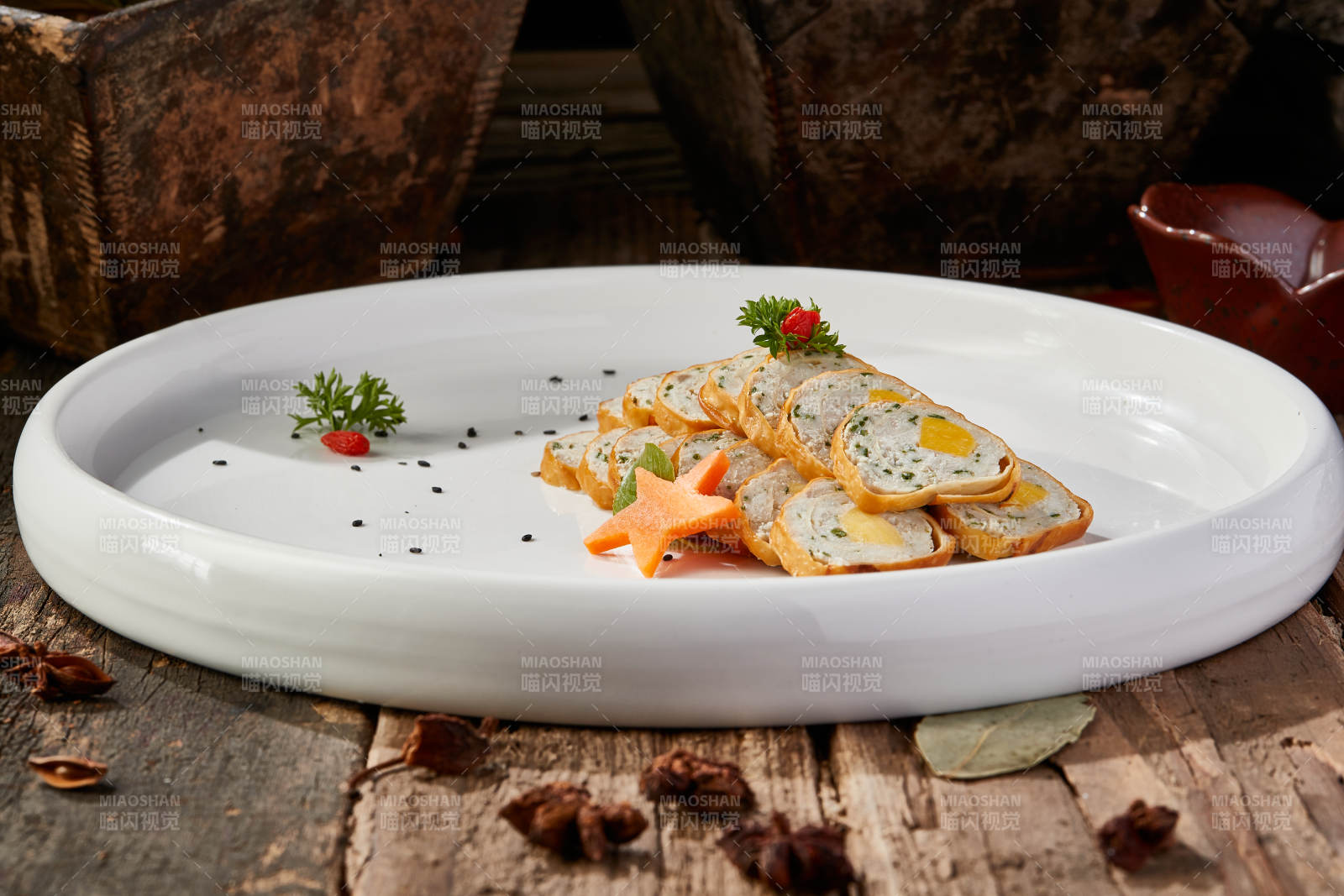 豆皮鱼泥卷切片图片