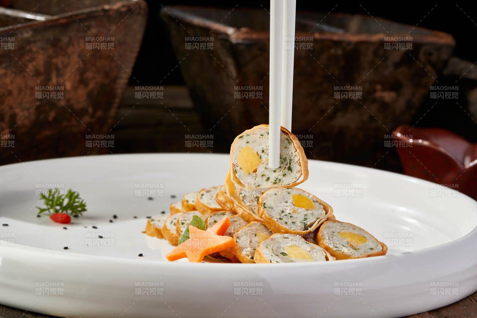 豆皮鱼泥卷切片图片