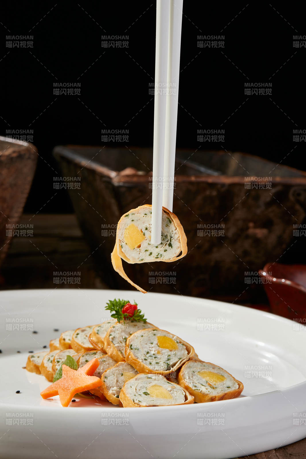 豆皮鱼泥卷切片图片