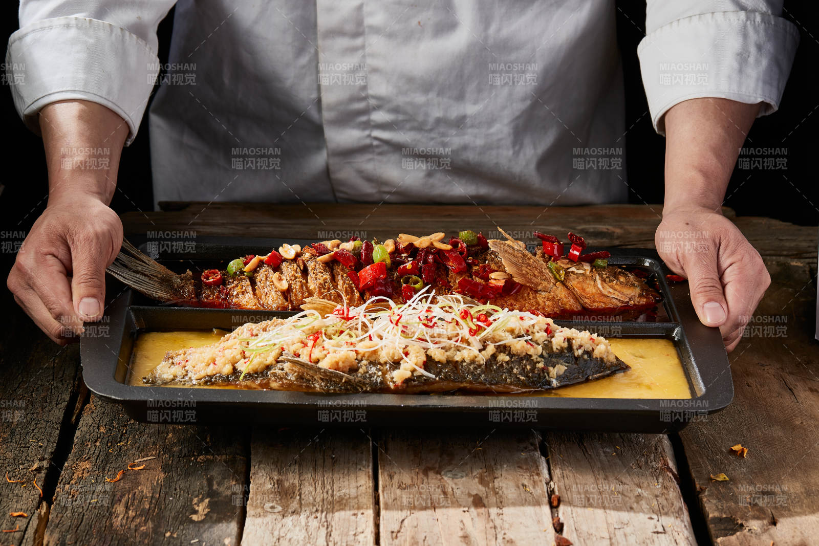 诸葛双味儿铁板烤鱼图片