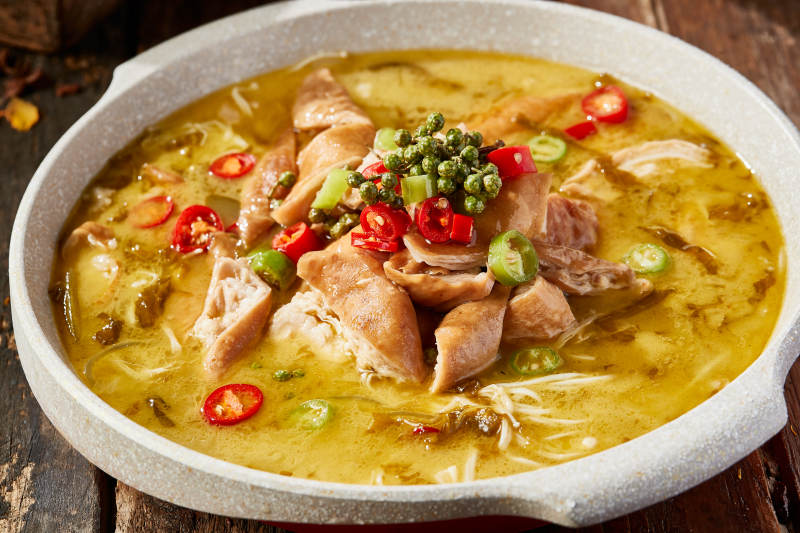 酸汤椒麻香辣肥肠图片