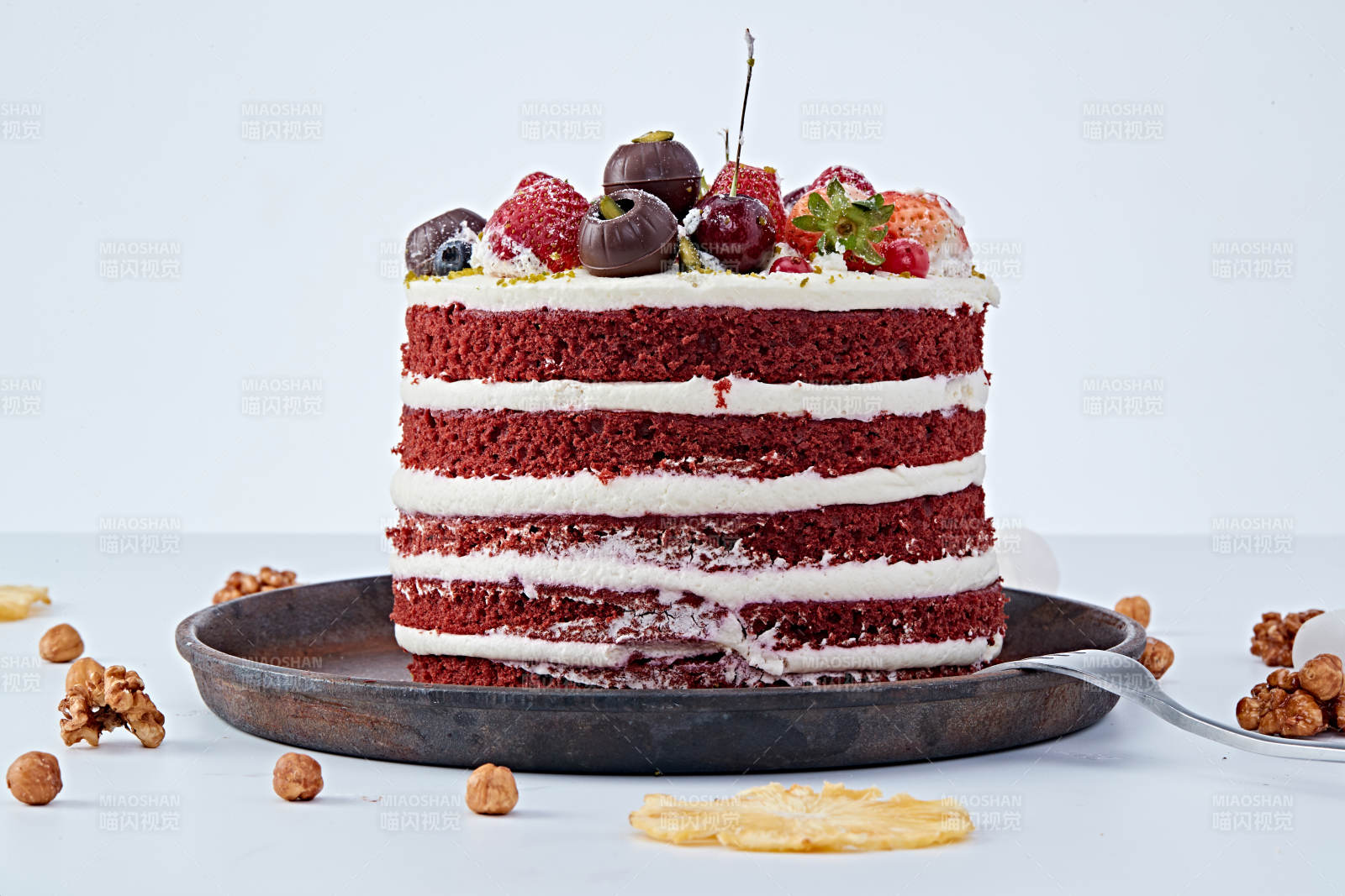 奶油抹茶鲜水果蔓越莓馅料多层蛋糕图片